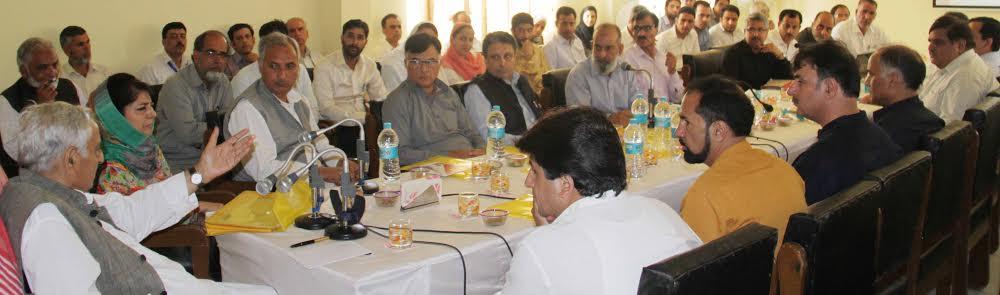 KU’s South Campus to focus on job-oriented courses: Mufti